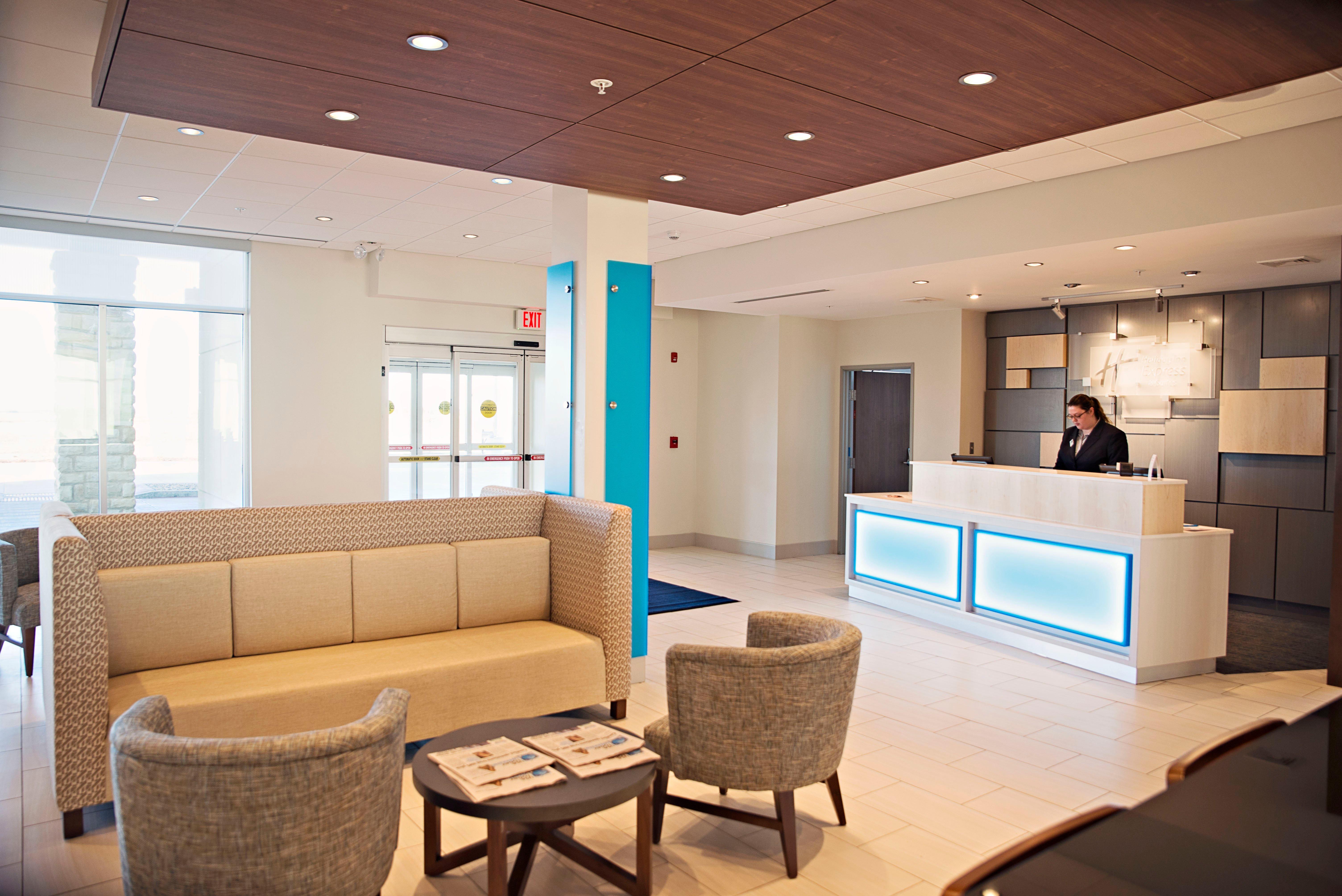 Holiday Inn Express & Suites - Rantoul By Ihg Esterno foto