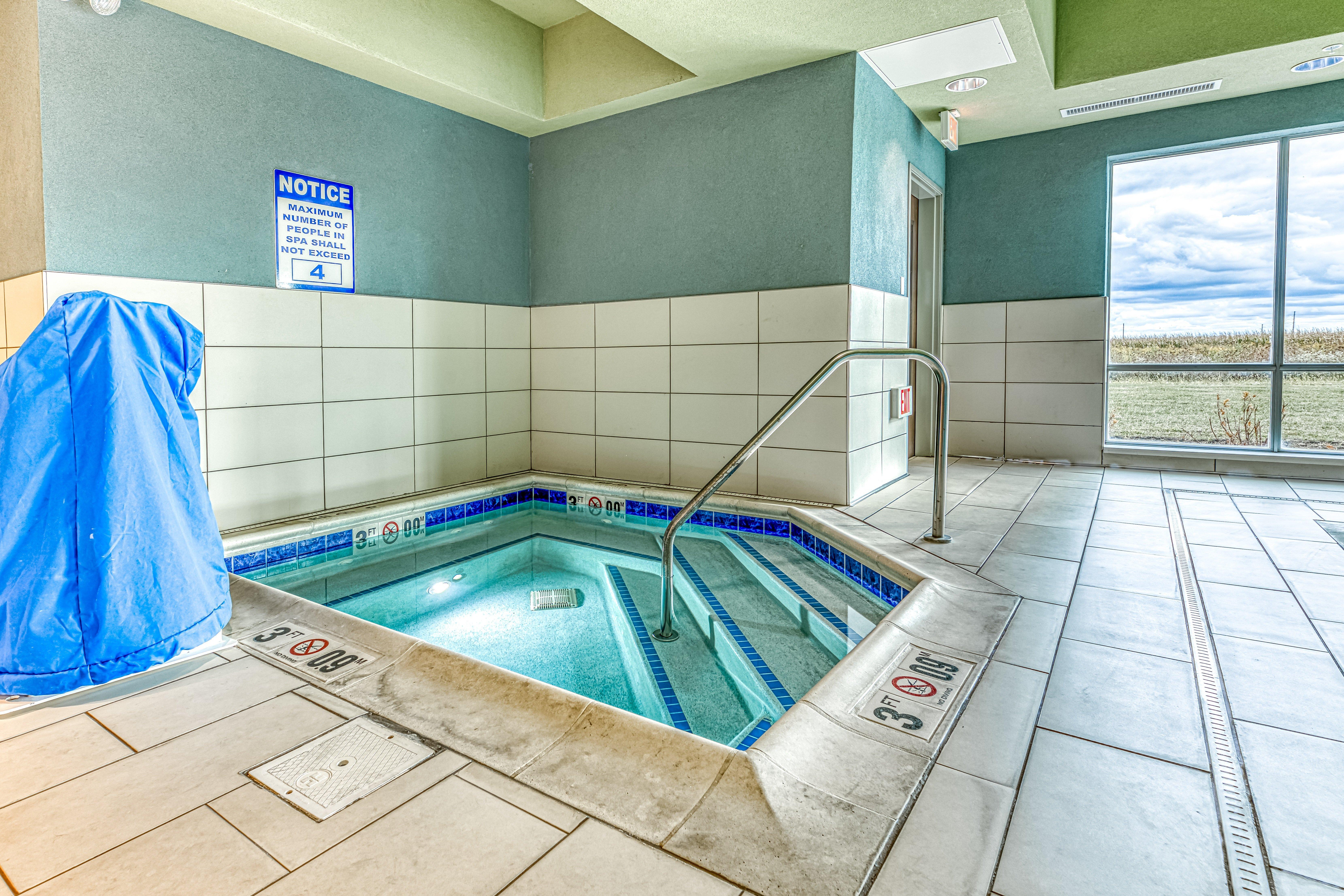 Holiday Inn Express & Suites - Rantoul By Ihg Esterno foto