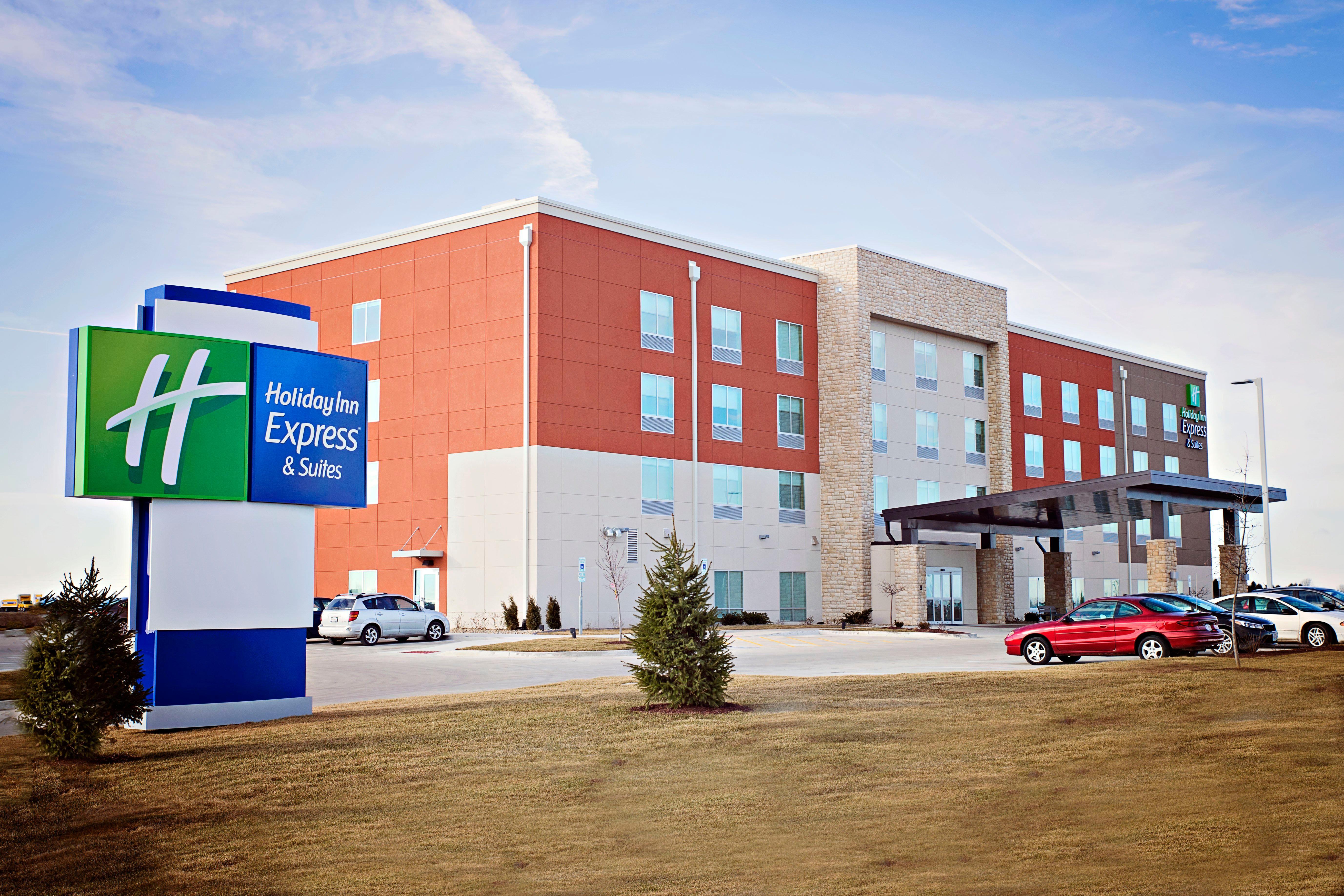 Holiday Inn Express & Suites - Rantoul By Ihg Esterno foto